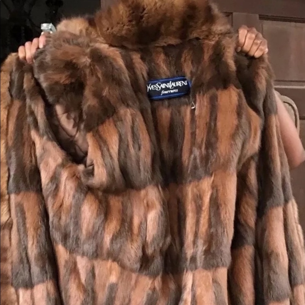 Designer New Yves st Laurent Russian sable fur coat S-M - Picture 7 of 13